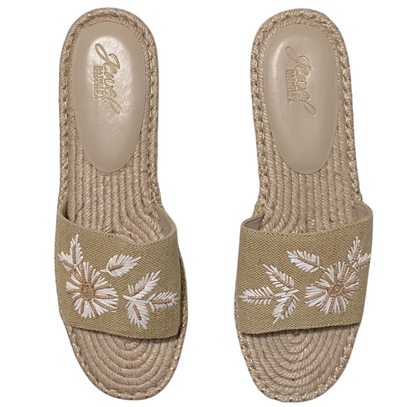 Badgley Mischka Espadrille Slides, Tan & White Raffia Embroidery, Beads, Floral - Picture 7 of 12